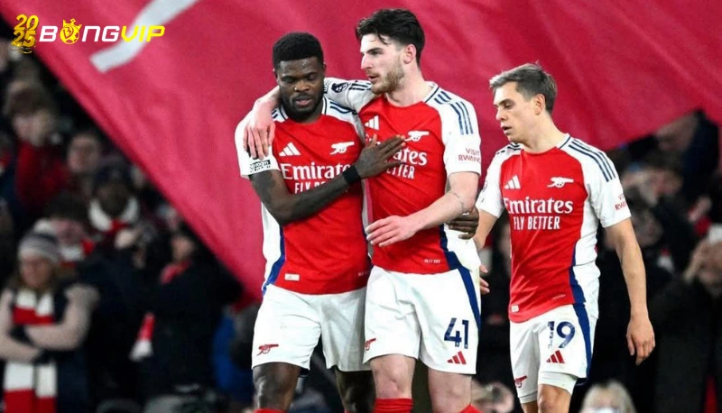 Soi kèo Leicester City vs Arsenal Đánh giá phong độ của Arsenal trước chuyến làm khách