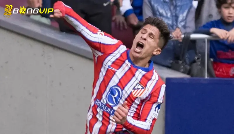 con trai HLV Simeone tỏa sáng rực rỡ Tài năng từ lò đào tạo Atletico Madrid của con trai HLV Simeone tỏa sáng rực rỡ