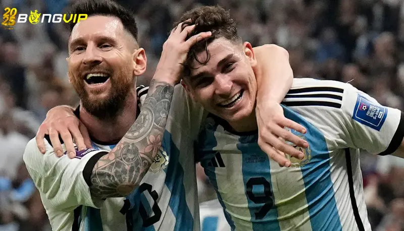 Alvarez: 'Có Messi, Argentina sẽ ghi thêm 3 bàn vào lưới Brazil' Bối cảnh của phát biểu Alvarez: 'Có Messi, Argentina sẽ ghi thêm 3 bàn vào lưới Brazil'